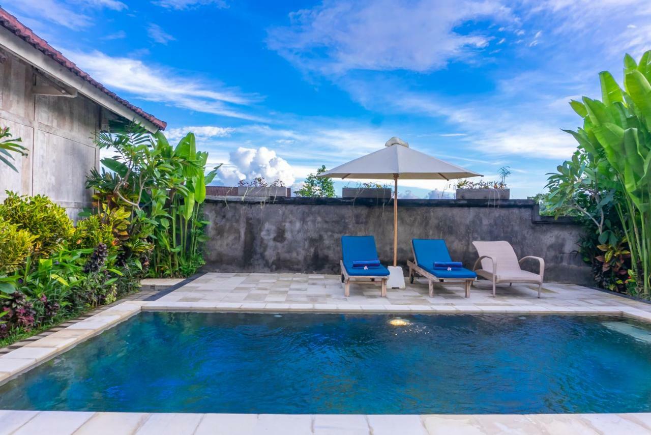 Glassy By Pramana Villas